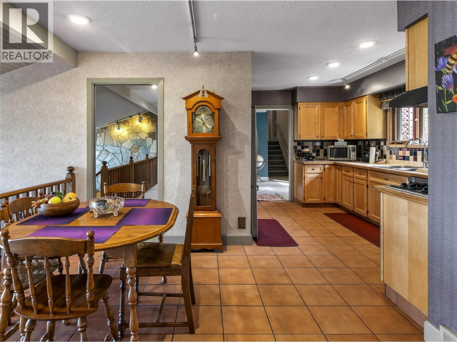 1910 Sutherland Road, Penticton, British Columbia  V2A 8T8 - Photo 12 - 10380457