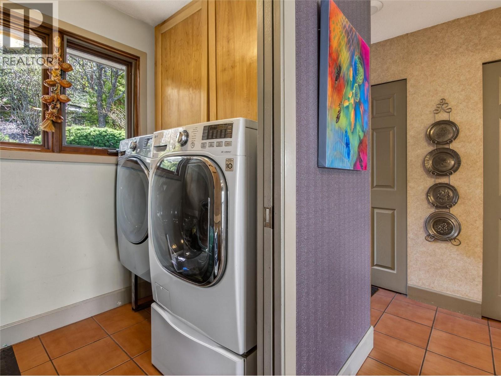 1910 Sutherland Road, Penticton, British Columbia  V2A 8T8 - Photo 13 - 10380457