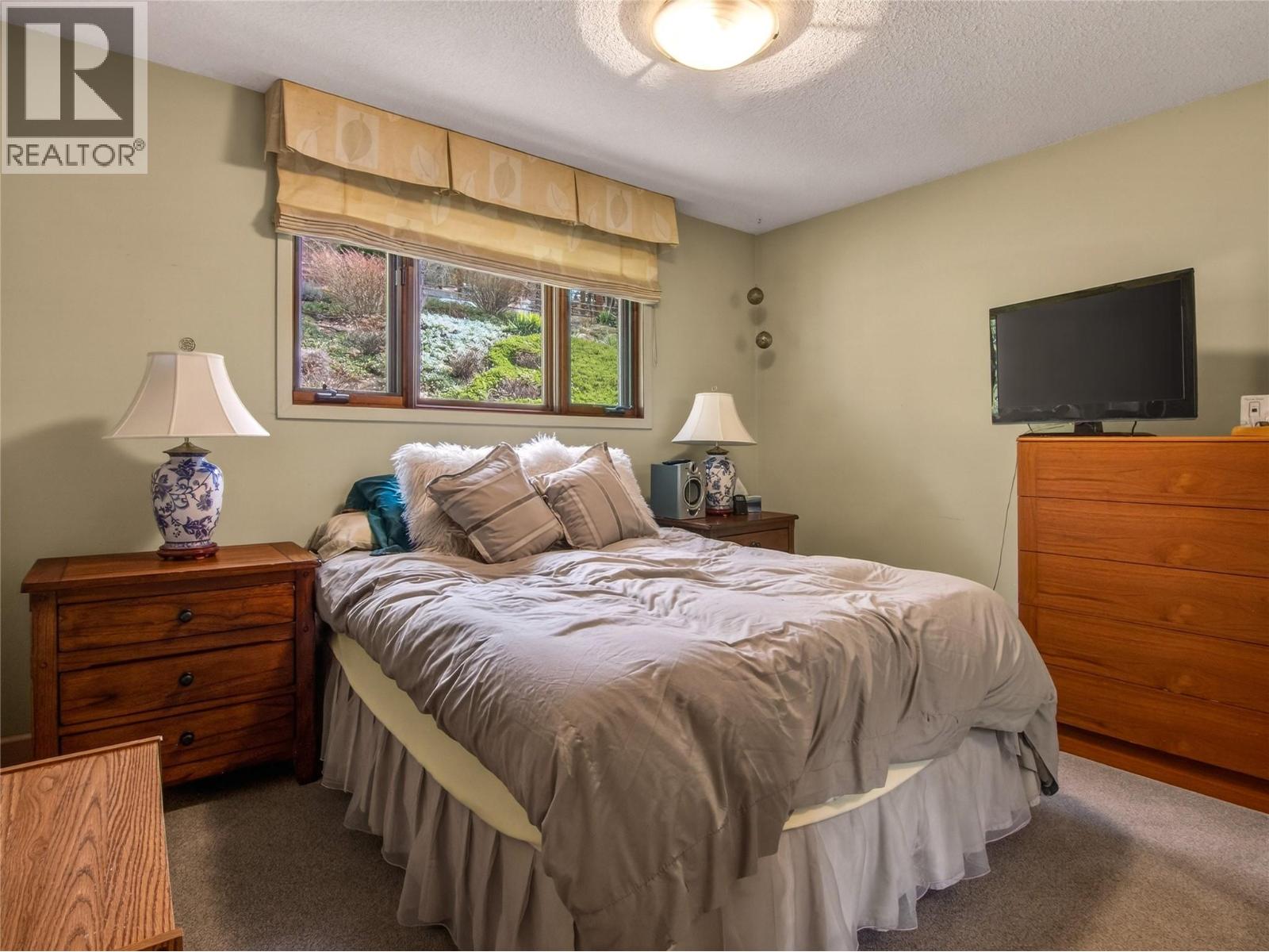 1910 Sutherland Road, Penticton, British Columbia  V2A 8T8 - Photo 30 - 10380457