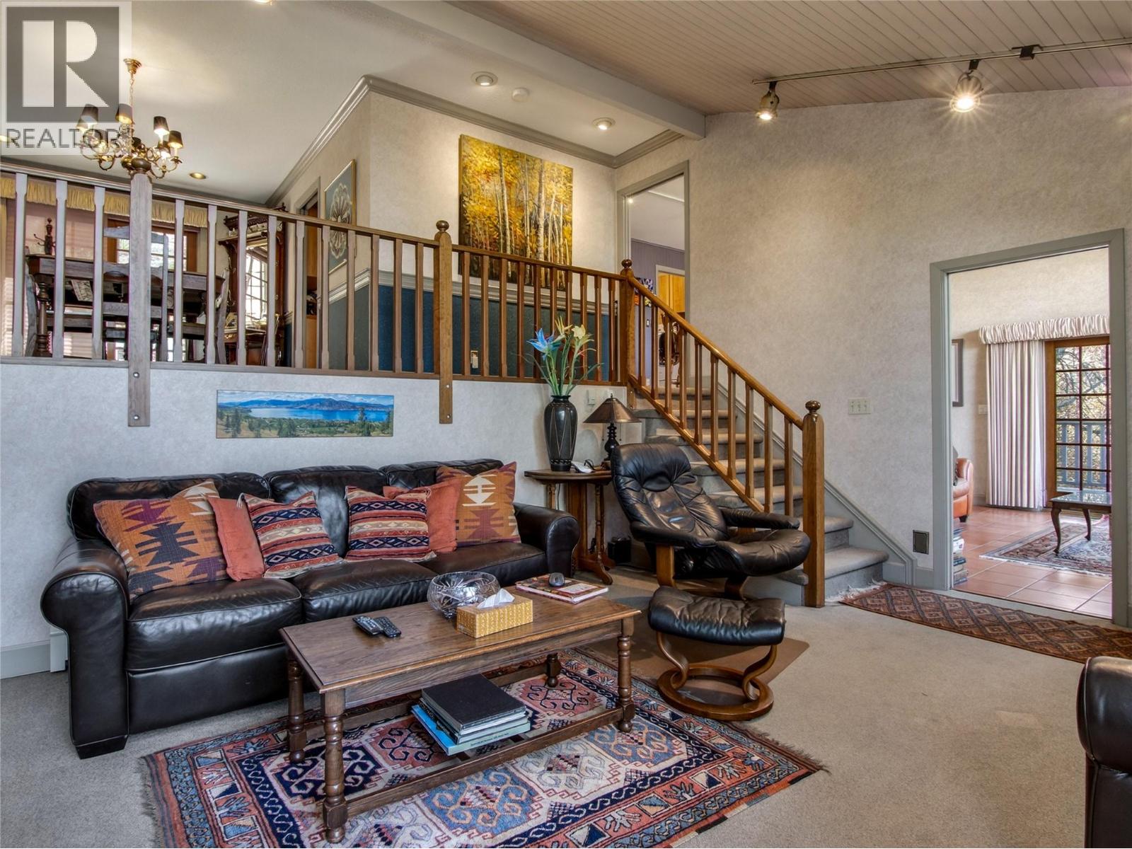 1910 Sutherland Road, Penticton, British Columbia  V2A 8T8 - Photo 4 - 10380457