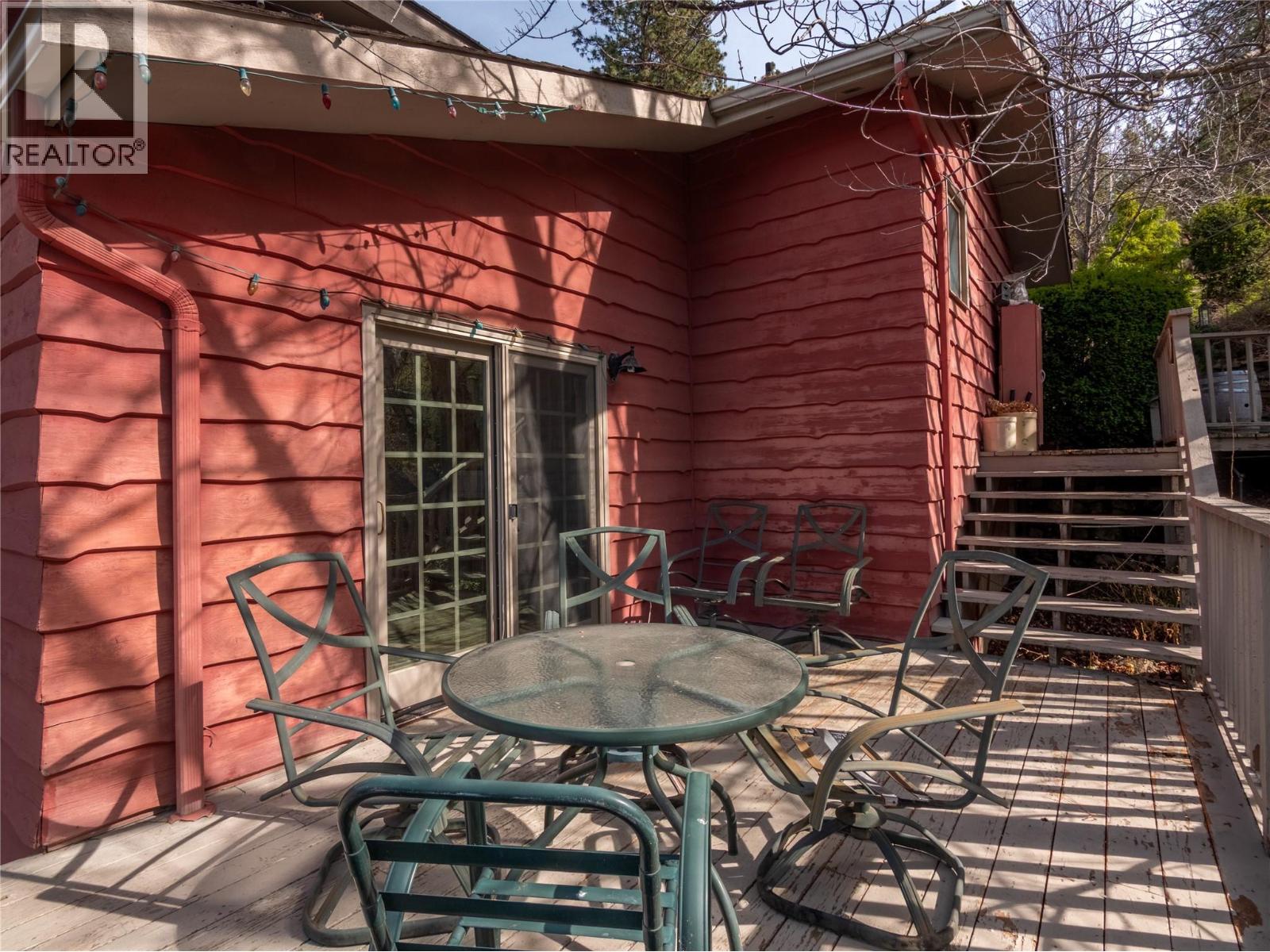 1910 Sutherland Road, Penticton, British Columbia  V2A 8T8 - Photo 44 - 10380457