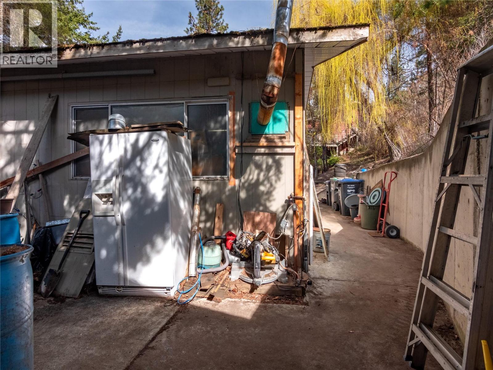 1910 Sutherland Road, Penticton, British Columbia  V2A 8T8 - Photo 51 - 10380457