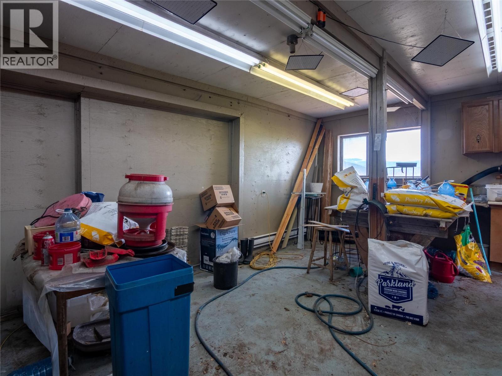 1910 Sutherland Road, Penticton, British Columbia  V2A 8T8 - Photo 52 - 10380457