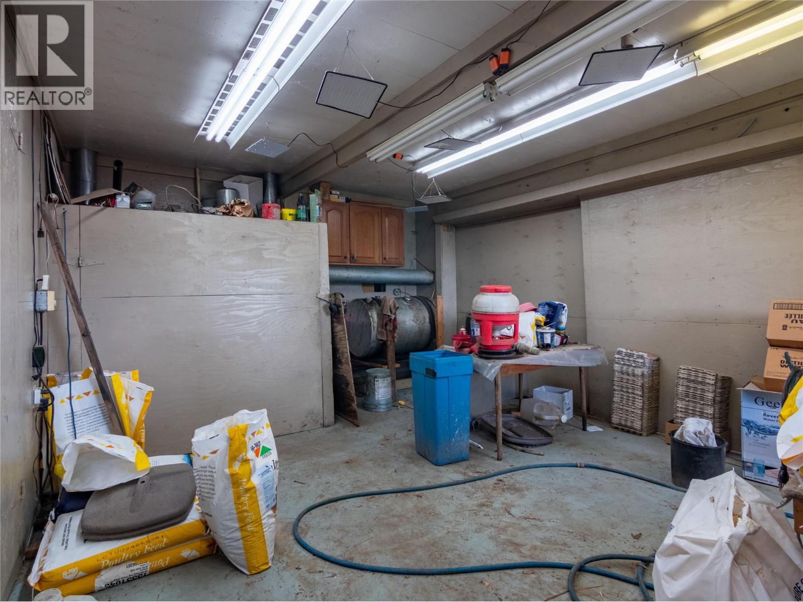 1910 Sutherland Road, Penticton, British Columbia  V2A 8T8 - Photo 53 - 10380457