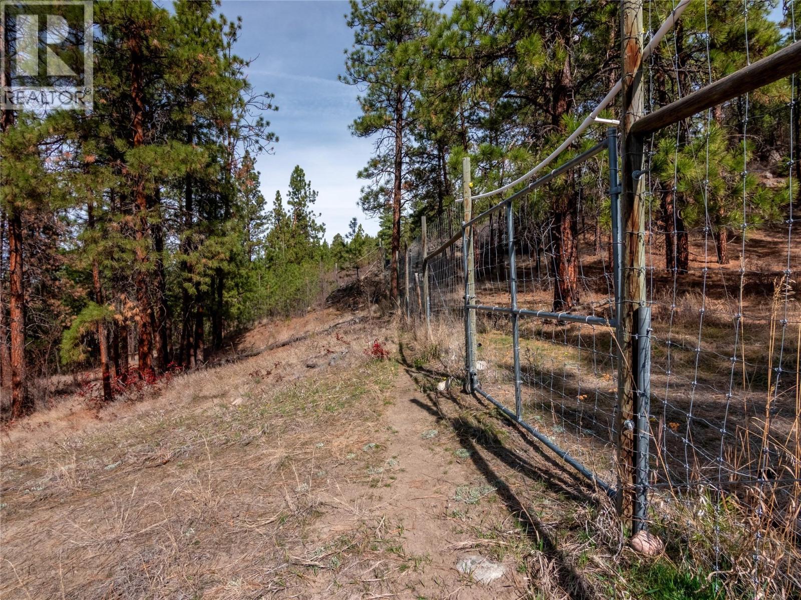 1910 Sutherland Road, Penticton, British Columbia  V2A 8T8 - Photo 66 - 10380457