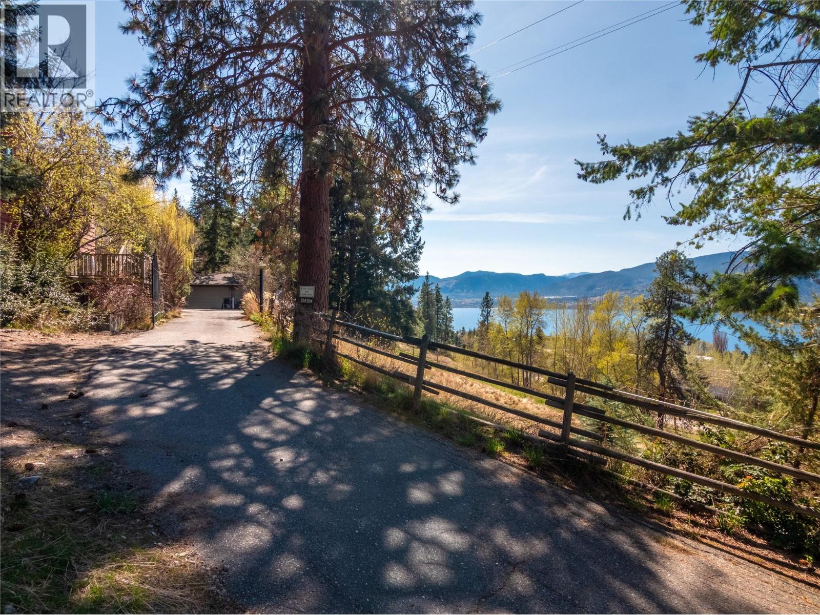 1910 Sutherland Road, Penticton, British Columbia  V2A 8T8 - Photo 79 - 10380457