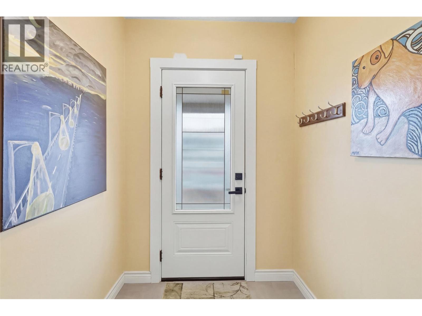 351 Fortune Drive, Kamloops, British Columbia  V2B 2H9 - Photo 3 - 10380717