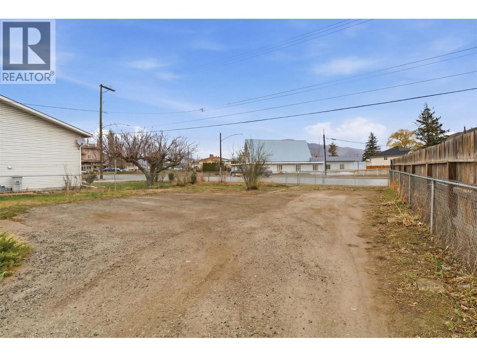 351 Fortune Drive, Kamloops, British Columbia  V2B 2H9 - Photo 30 - 10380717