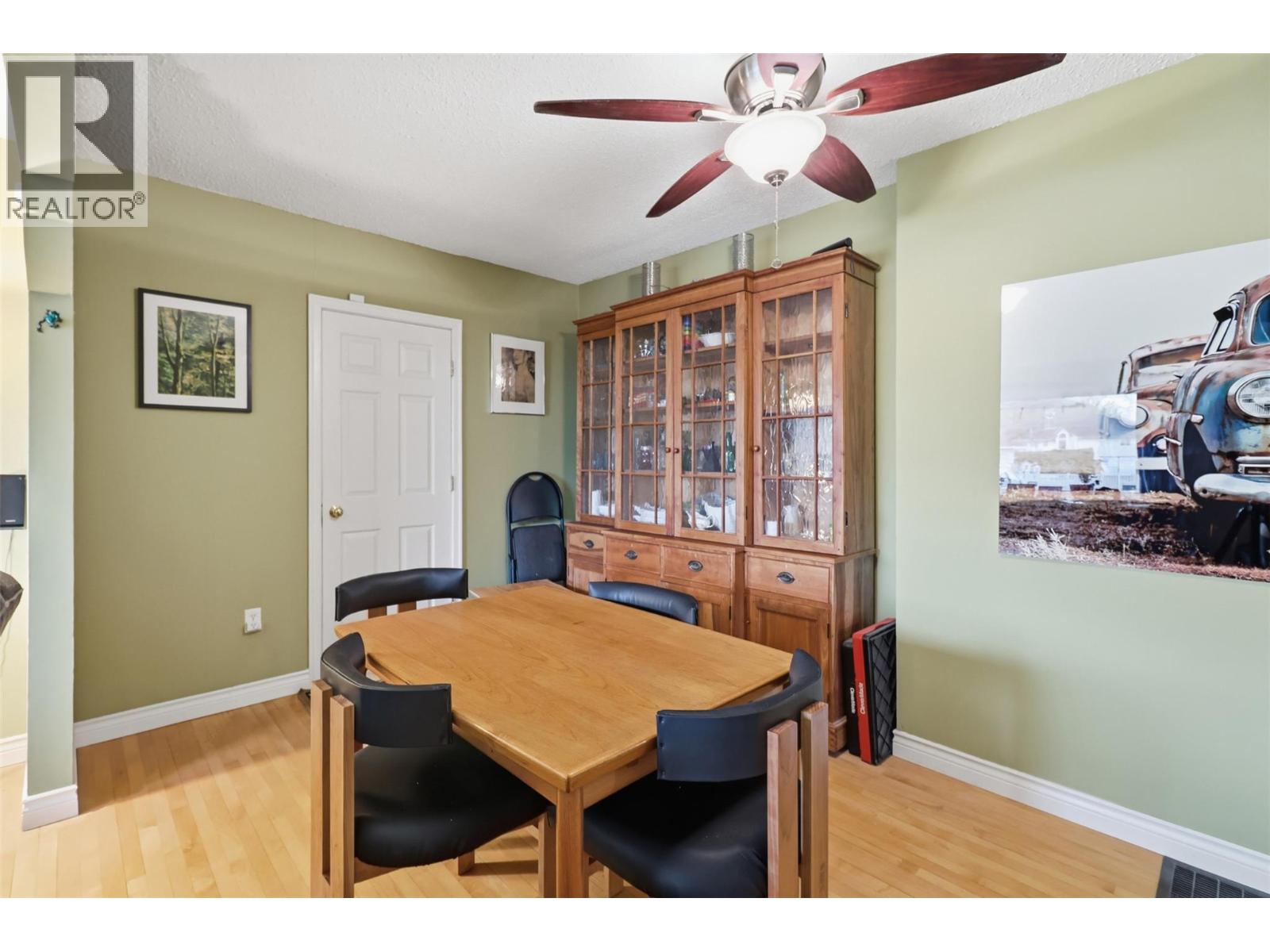 351 Fortune Drive, Kamloops, British Columbia  V2B 2H9 - Photo 5 - 10380717