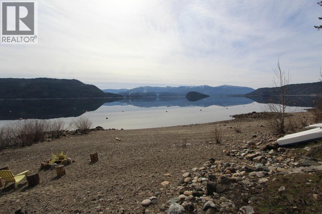 5183 Squilax Anglemont Road, Celista, British Columbia  V0E 1M6 - Photo 8 - 10380711
