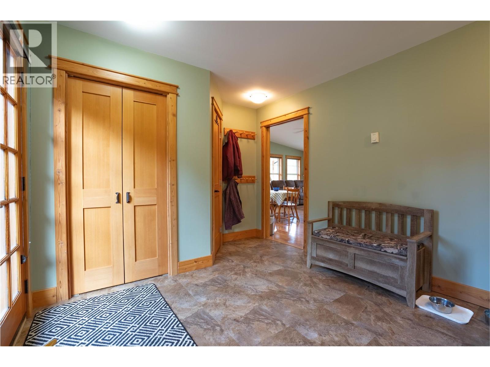 784 Lewis Road, Harrop, British Columbia  V1L 6P7 - Photo 12 - 10380654