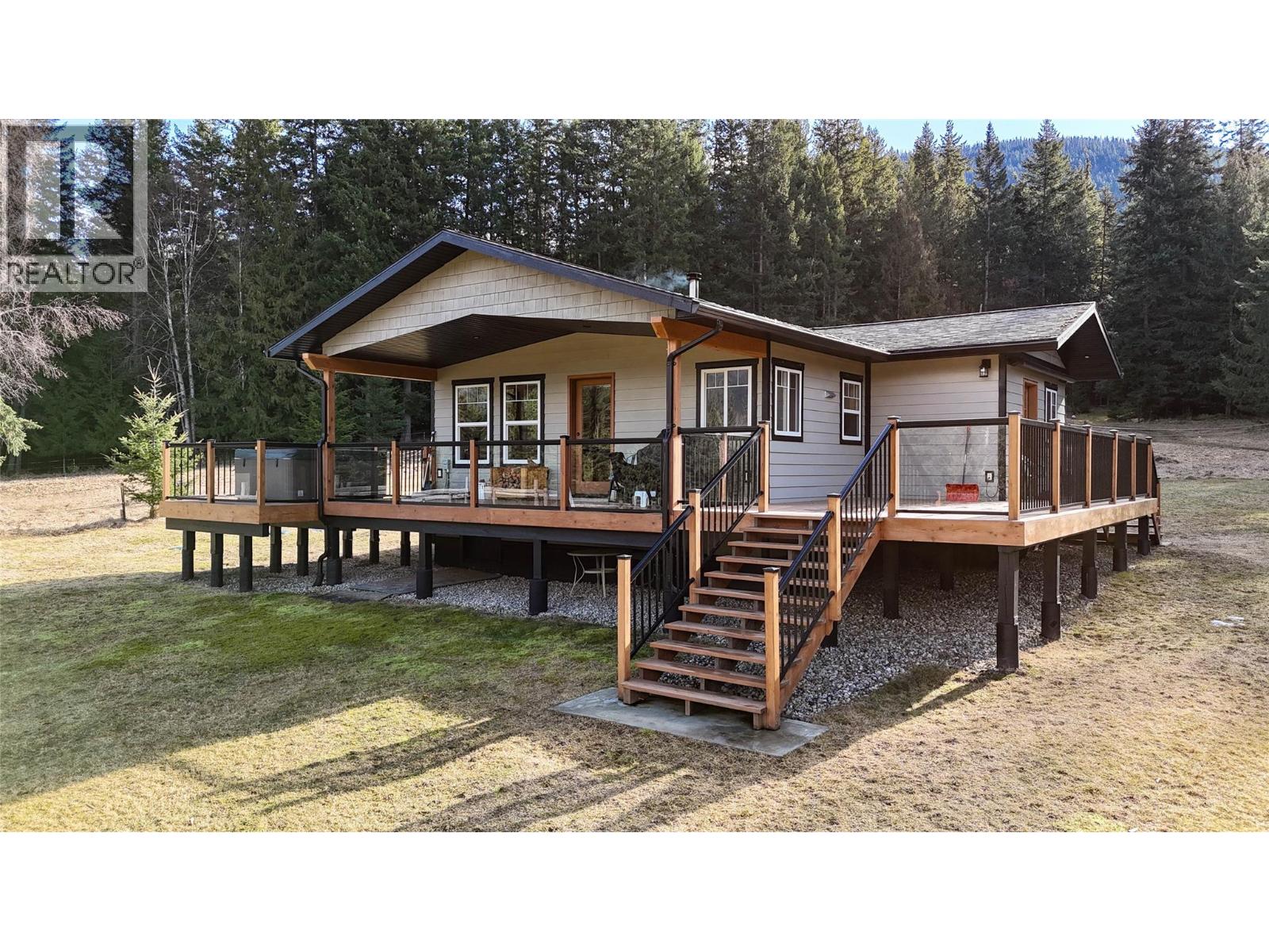 784 Lewis Road, Harrop, British Columbia  V1L 6P7 - Photo 2 - 10380654