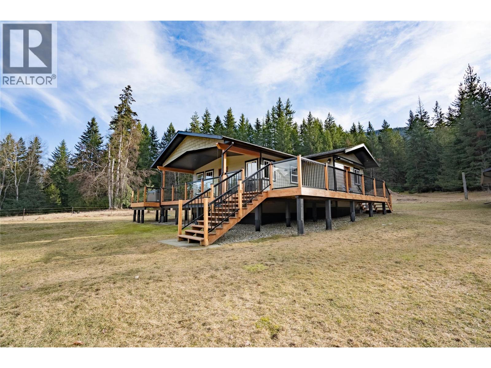 784 Lewis Road, Harrop, British Columbia  V1L 6P7 - Photo 4 - 10380654