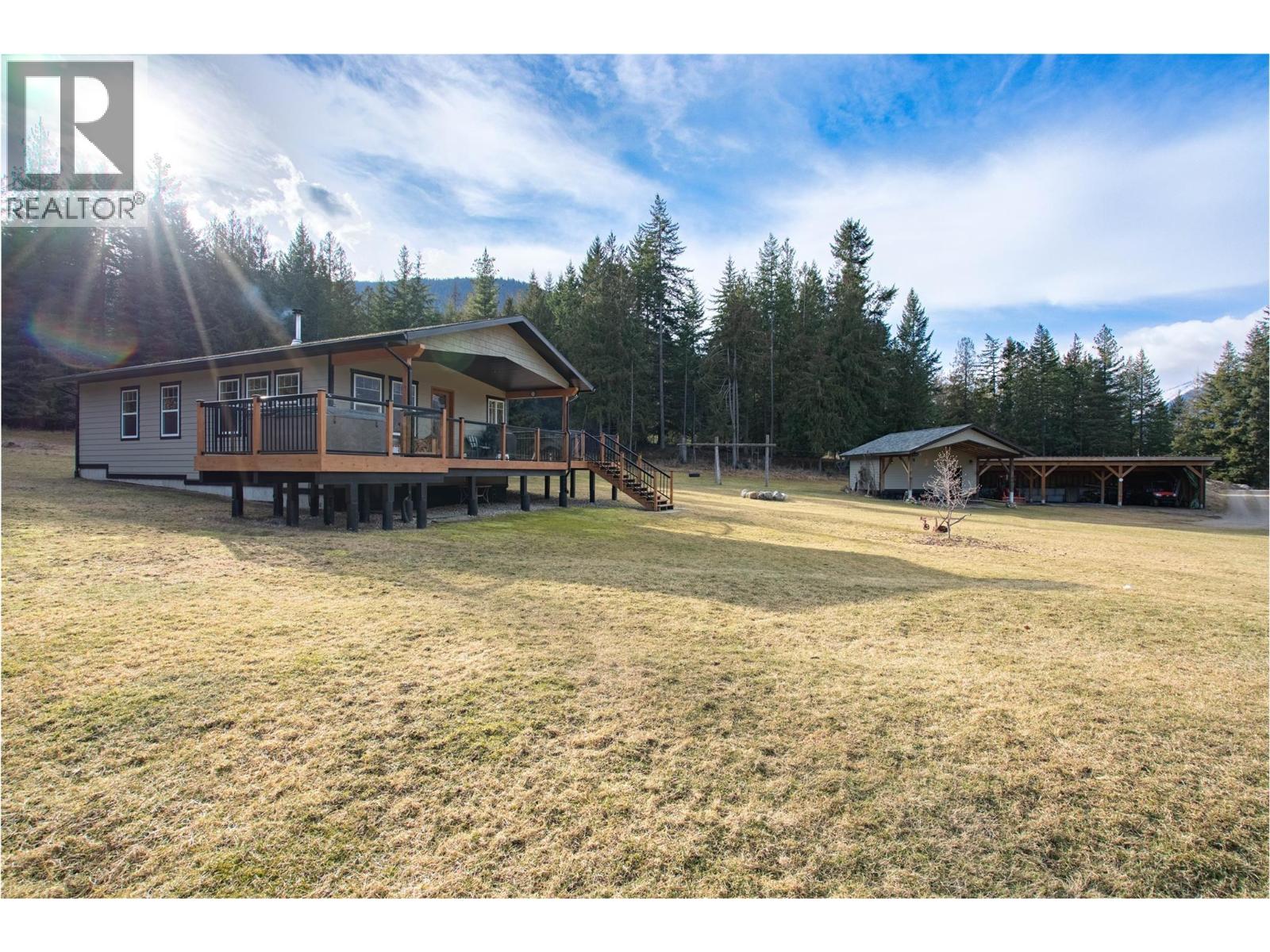 784 Lewis Road, Harrop, British Columbia  V1L 6P7 - Photo 5 - 10380654