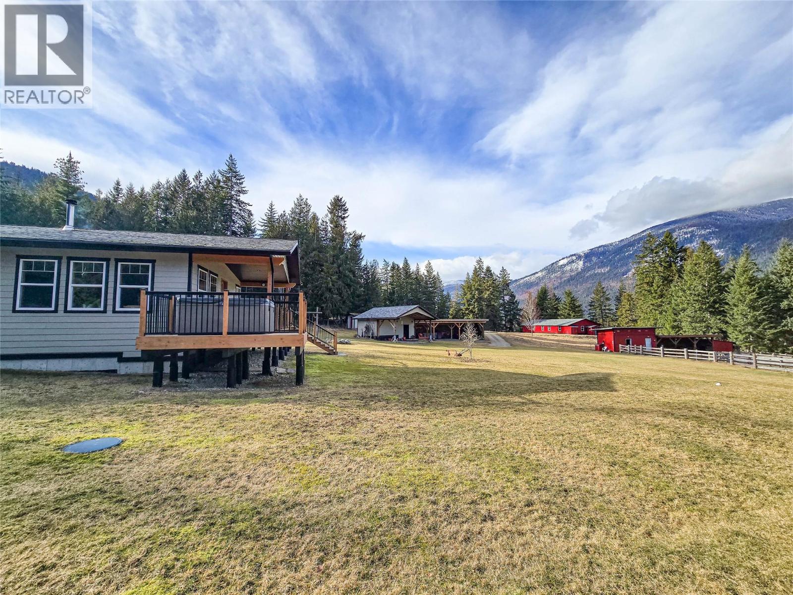 784 Lewis Road, Harrop, British Columbia  V1L 6P7 - Photo 9 - 10380654