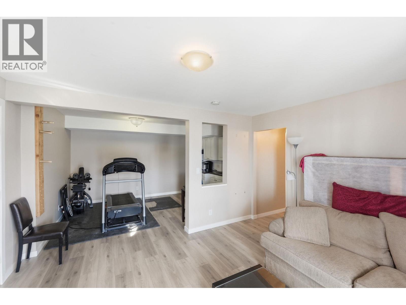 6251 Renfrew Road, Peachland, British Columbia  V0H 1X7 - Photo 13 - 10380068