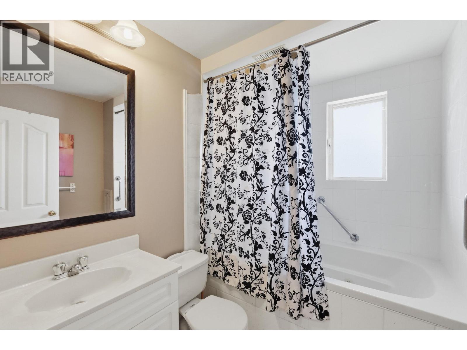 6251 Renfrew Road, Peachland, British Columbia  V0H 1X7 - Photo 24 - 10380068