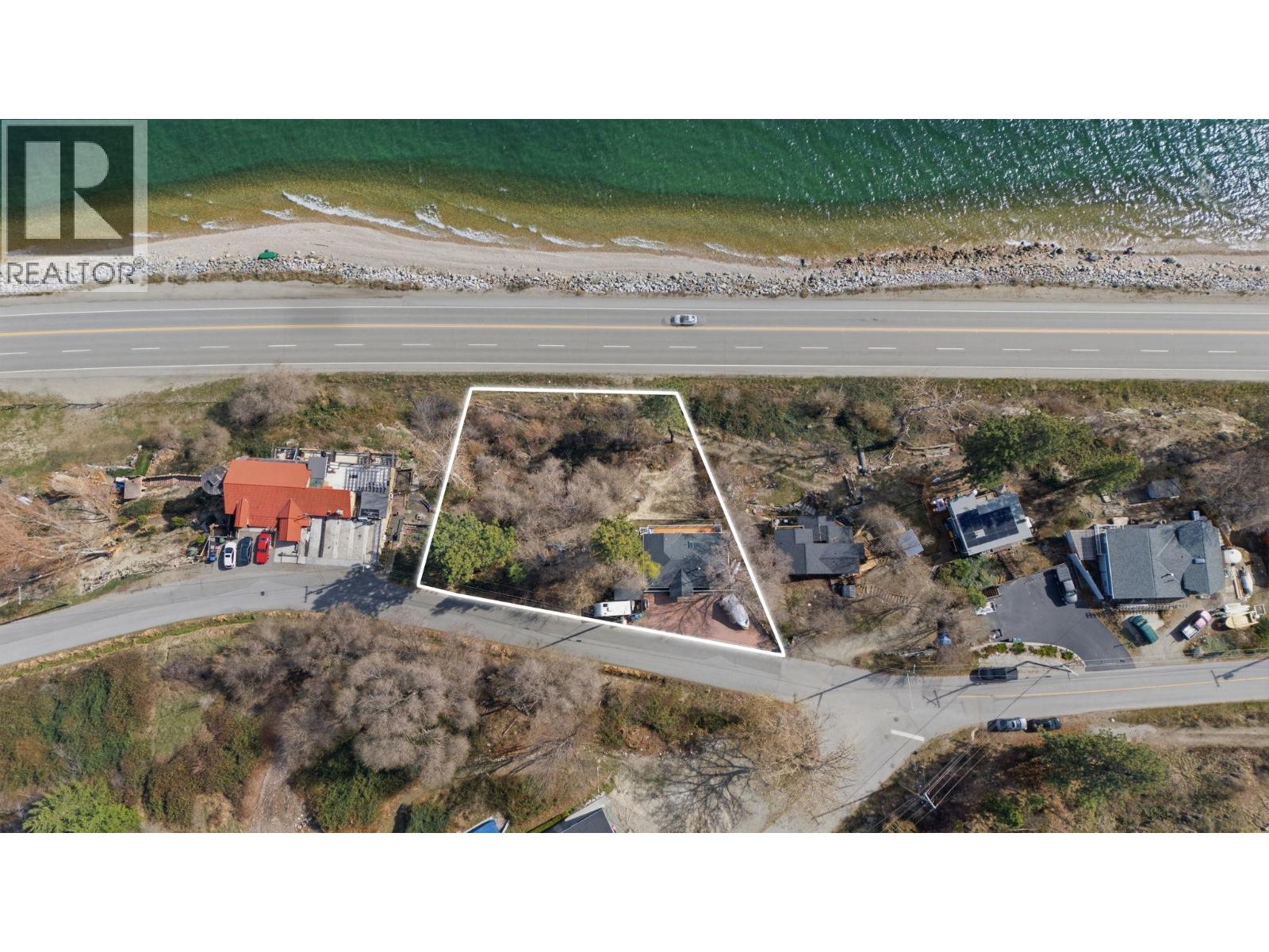 6251 Renfrew Road, Peachland, British Columbia  V0H 1X7 - Photo 4 - 10380068
