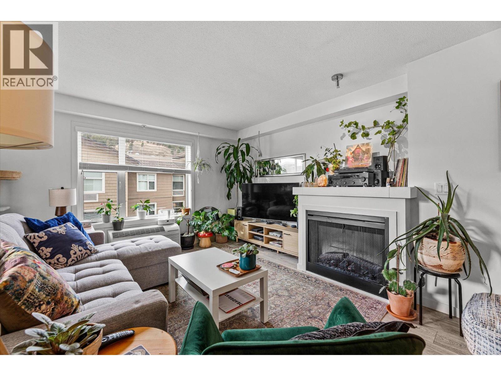 539 Yates Road Unit# 403, Kelowna, British Columbia  V1V 2T8 - Photo 5 - 10378663