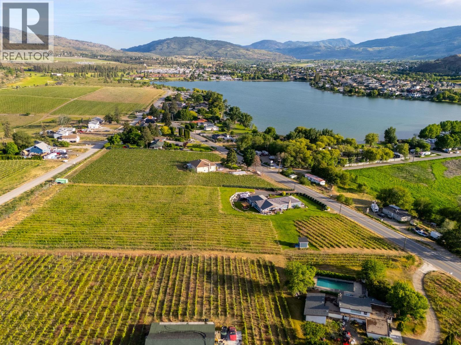 7207 Tucelnuit Drive, Oliver, British Columbia  V0H 1T2 - Photo 2 - 10380151