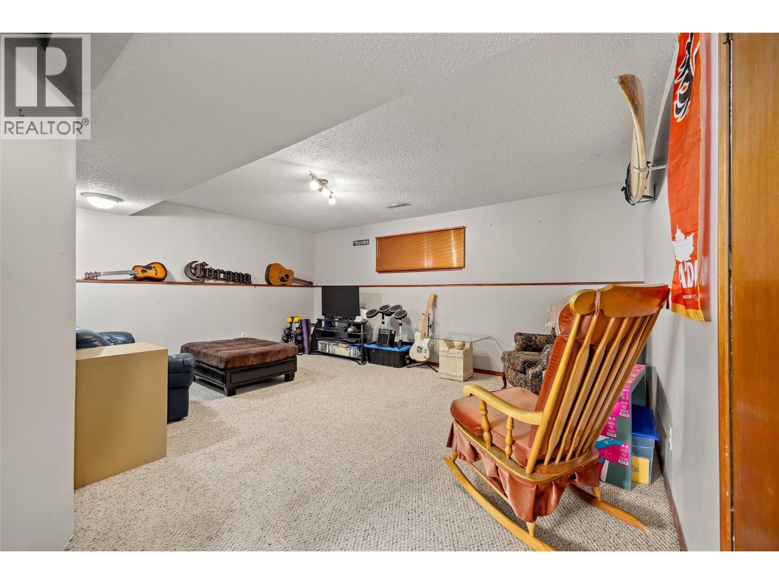 1394 Lombardy Square, Kelowna, British Columbia  V1Y 3S4 - Photo 20 - 10380701