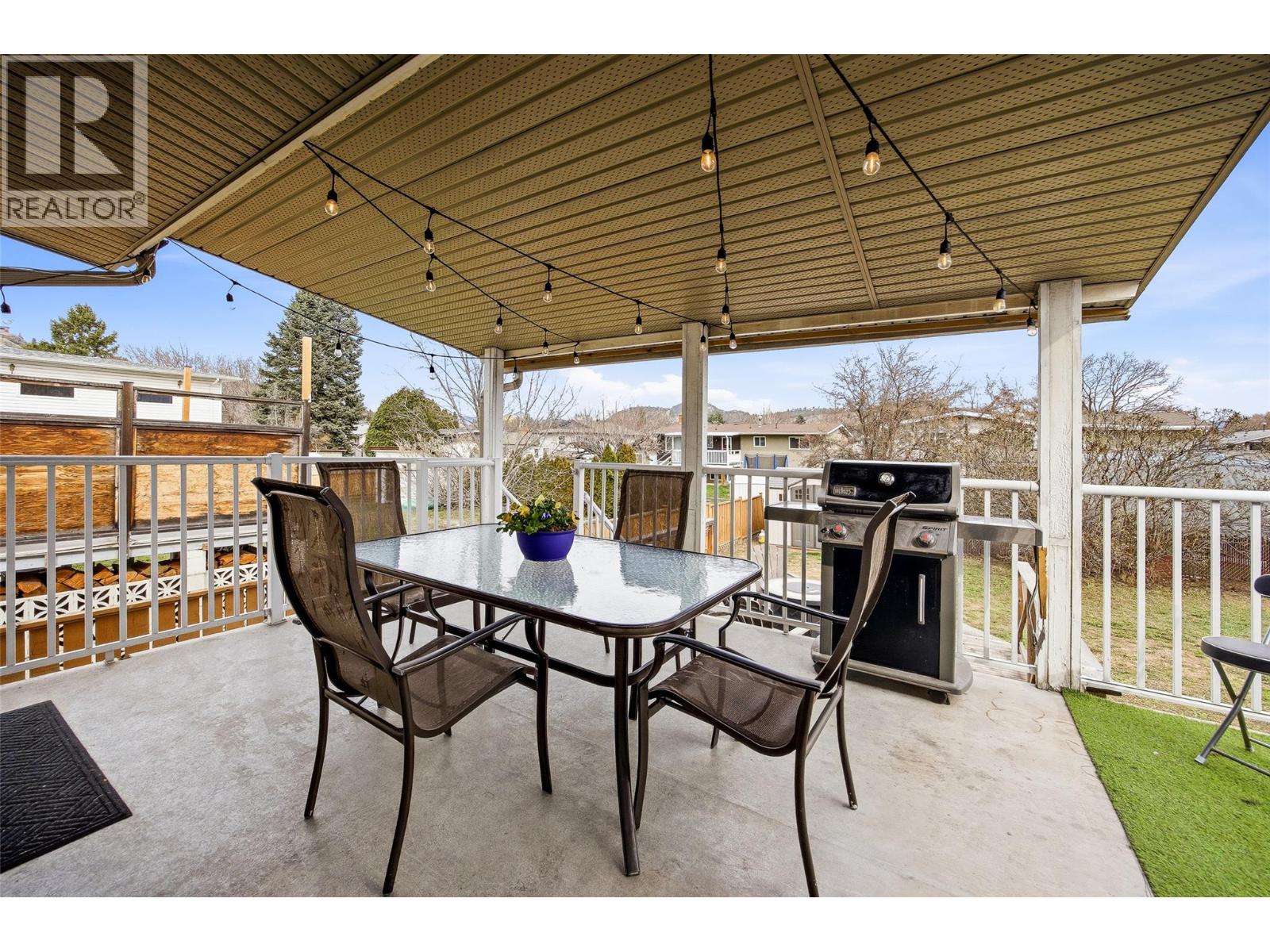 1394 Lombardy Square, Kelowna, British Columbia  V1Y 3S4 - Photo 30 - 10380701