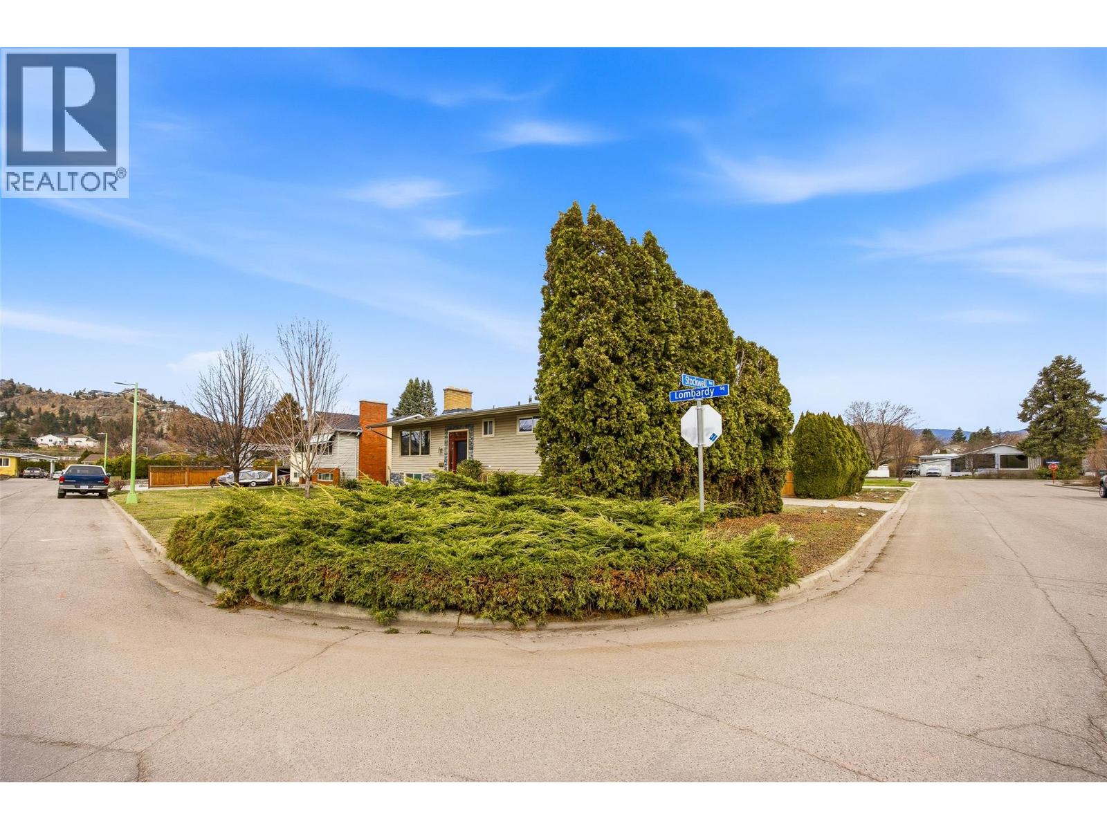 1394 Lombardy Square, Kelowna, British Columbia  V1Y 3S4 - Photo 46 - 10380701