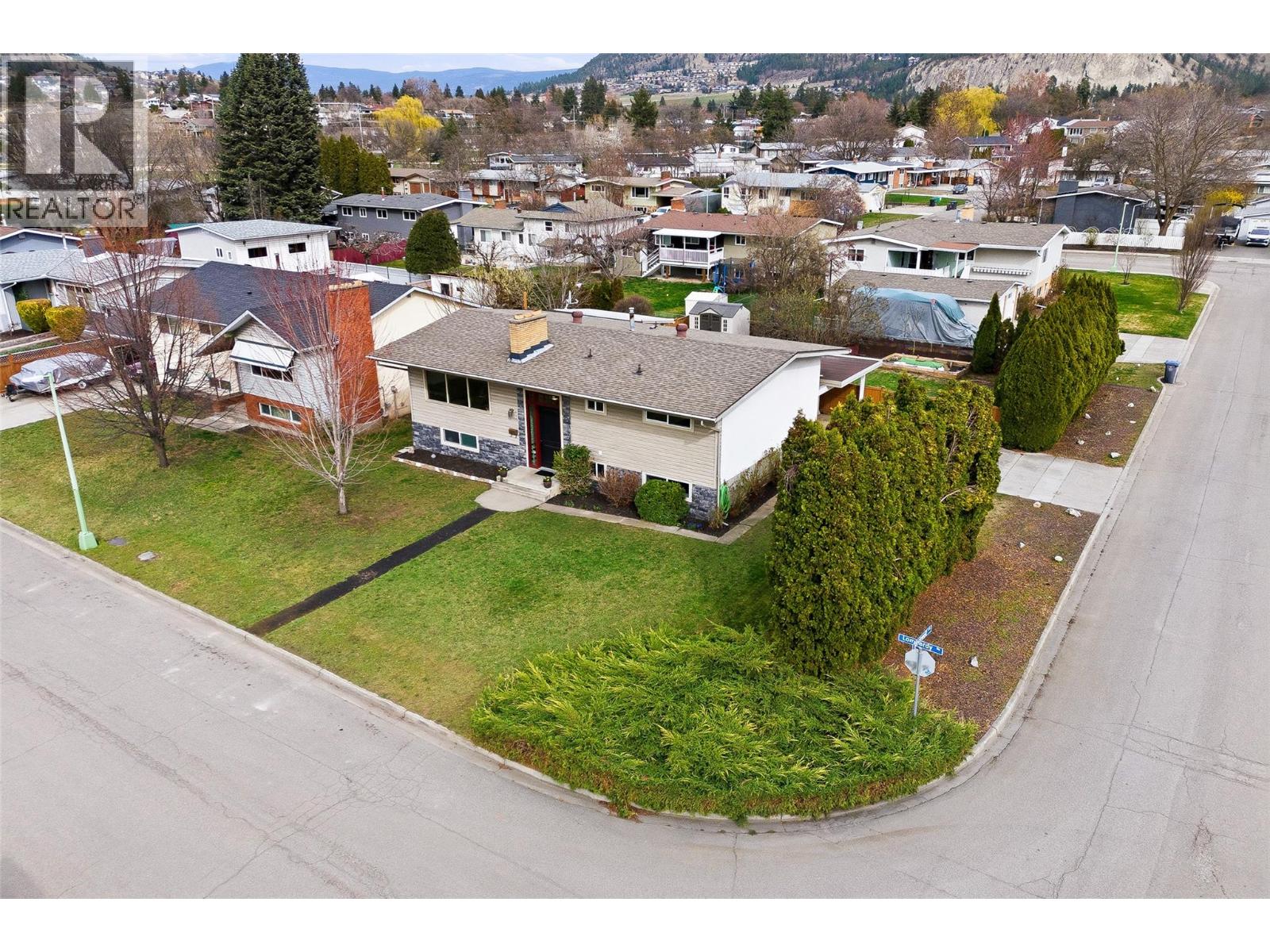 1394 Lombardy Square, Kelowna, British Columbia  V1Y 3S4 - Photo 49 - 10380701