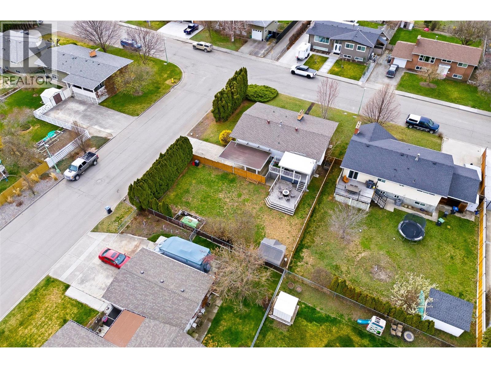 1394 Lombardy Square, Kelowna, British Columbia  V1Y 3S4 - Photo 52 - 10380701