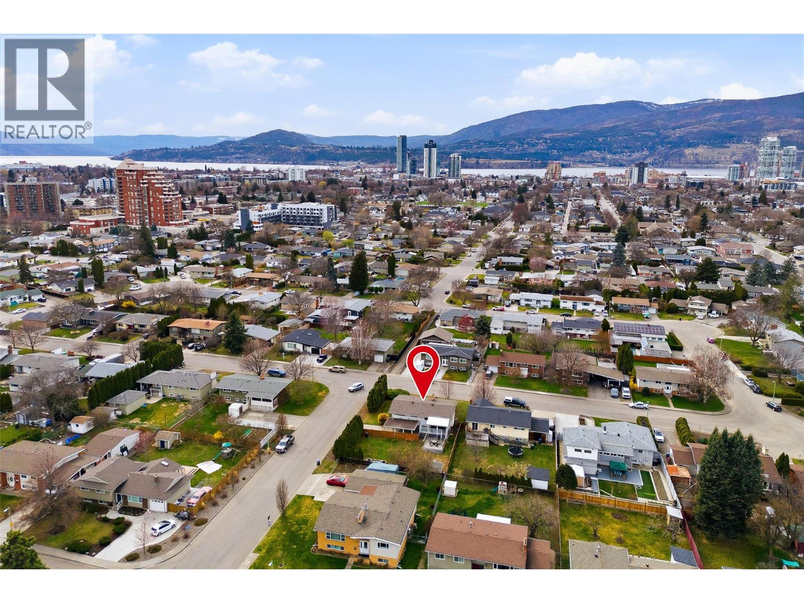 1394 Lombardy Square, Kelowna, British Columbia  V1Y 3S4 - Photo 59 - 10380701