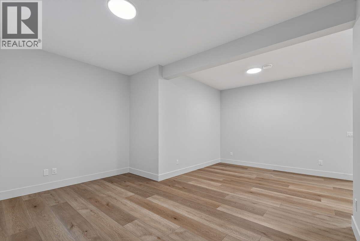 2125 Montenegro Drive, Kelowna, British Columbia  V1P 0B2 - Photo 20 - 10380778