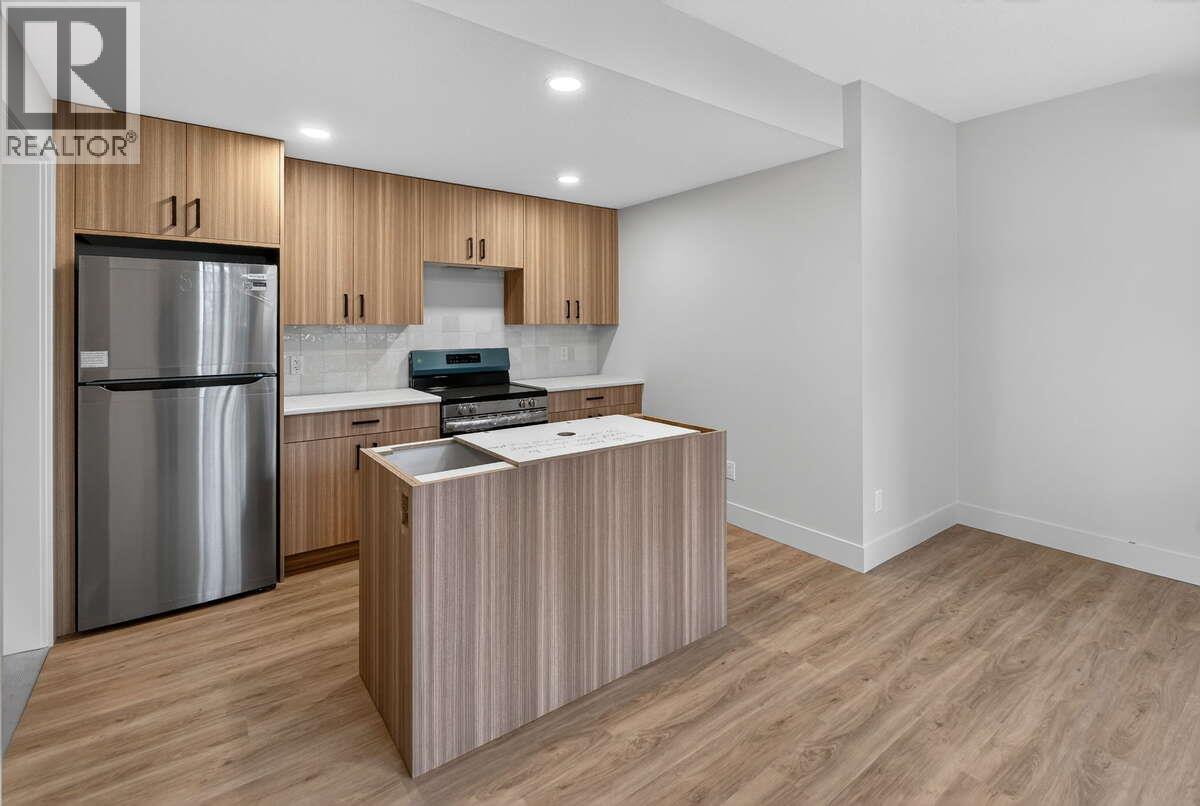 2125 Montenegro Drive, Kelowna, British Columbia  V1P 0B2 - Photo 22 - 10380778
