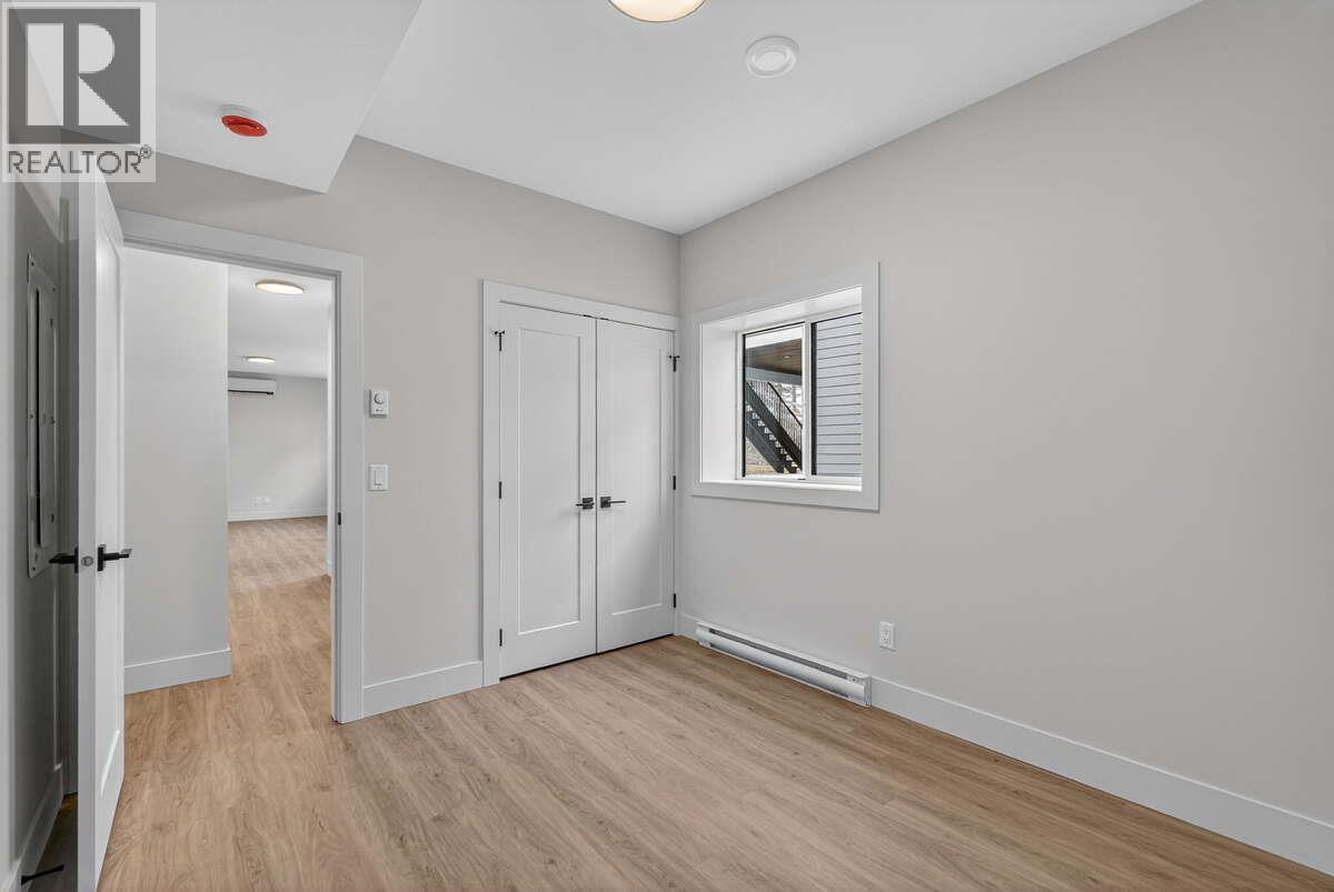 2125 Montenegro Drive, Kelowna, British Columbia  V1P 0B2 - Photo 27 - 10380778
