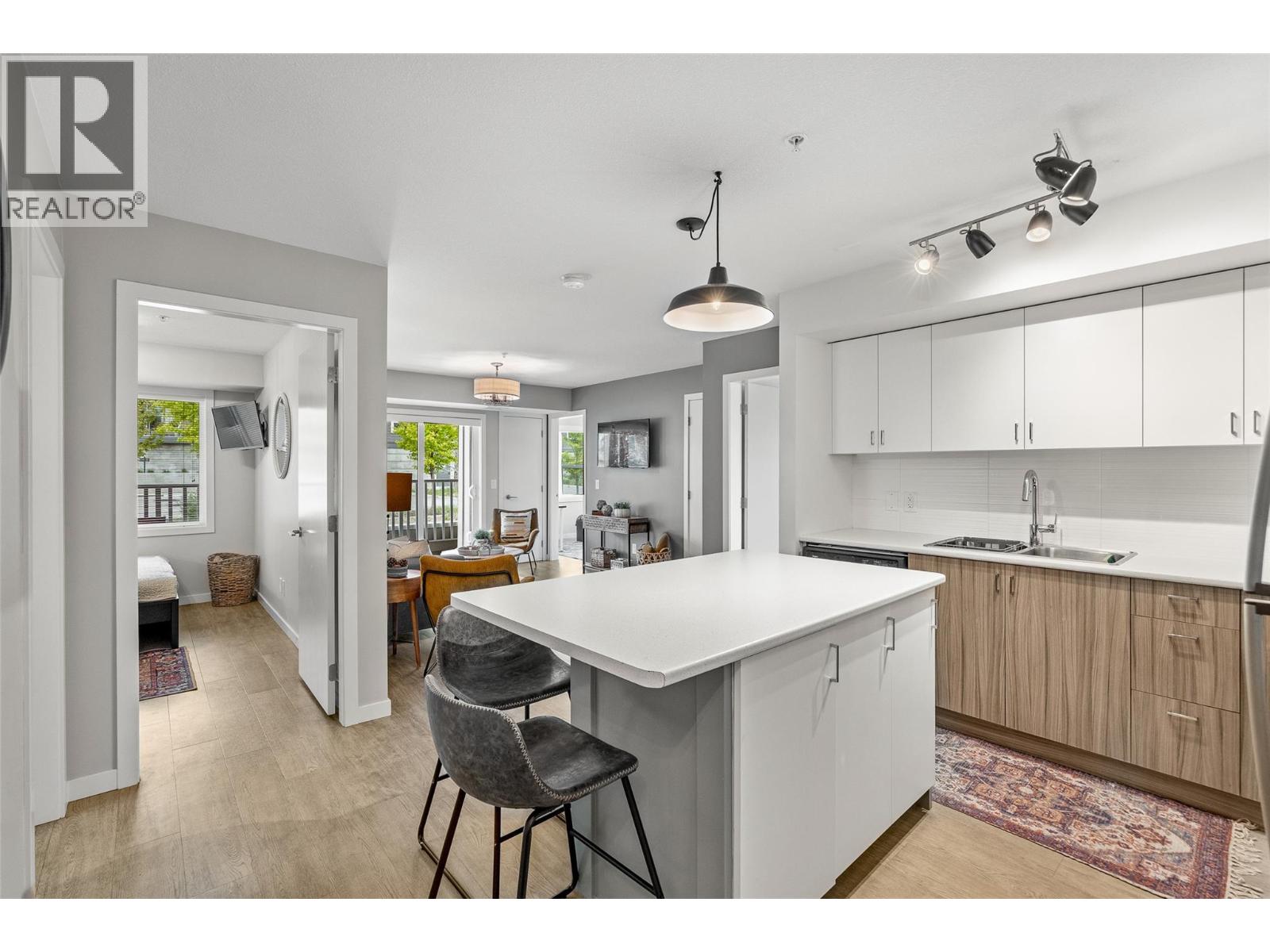 695 Academy Way Unit# 217, Kelowna, British Columbia  V1V 0A2 - Photo 4 - 10380671