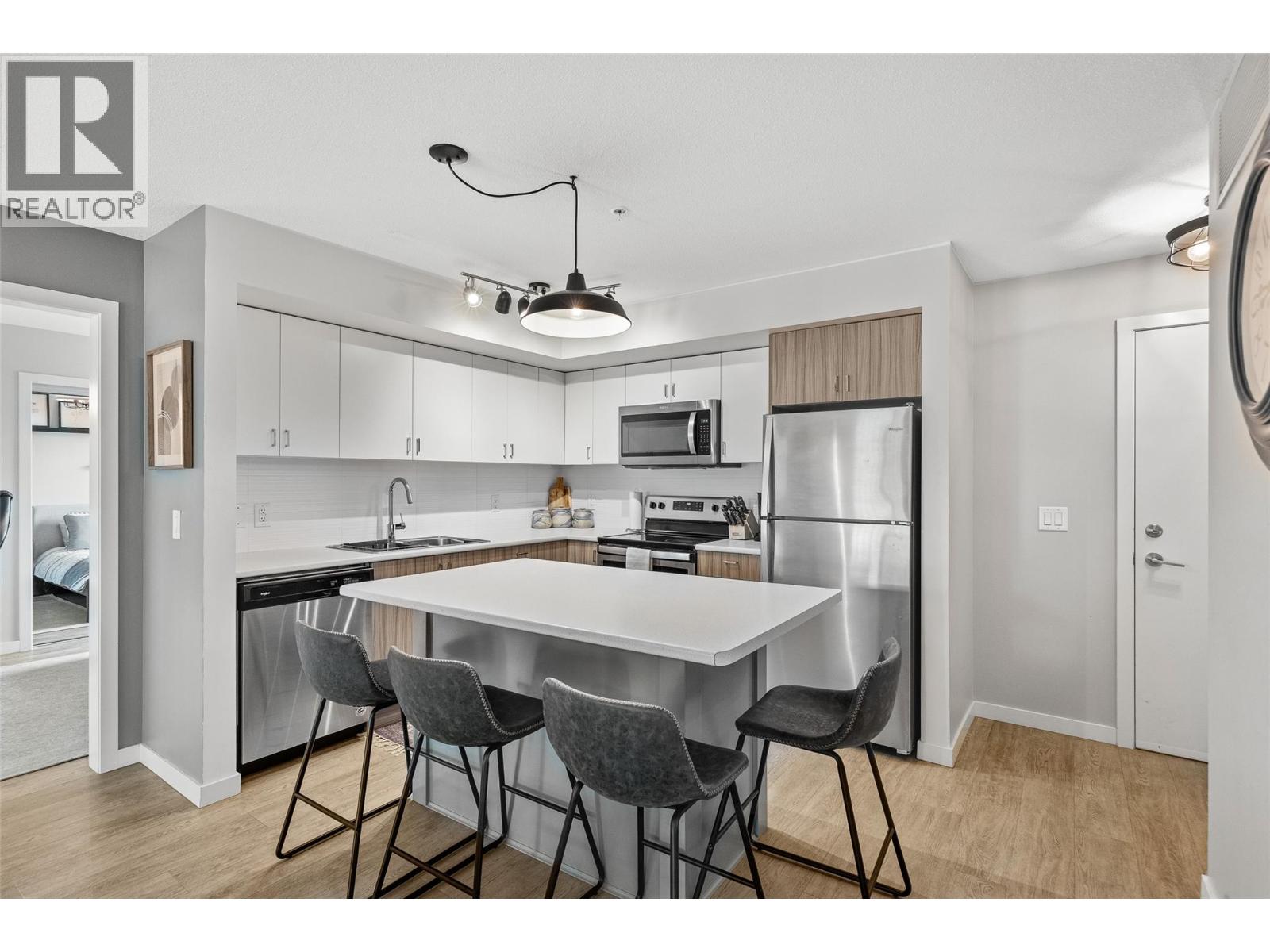 695 Academy Way Unit# 217, Kelowna, British Columbia  V1V 0A2 - Photo 5 - 10380671