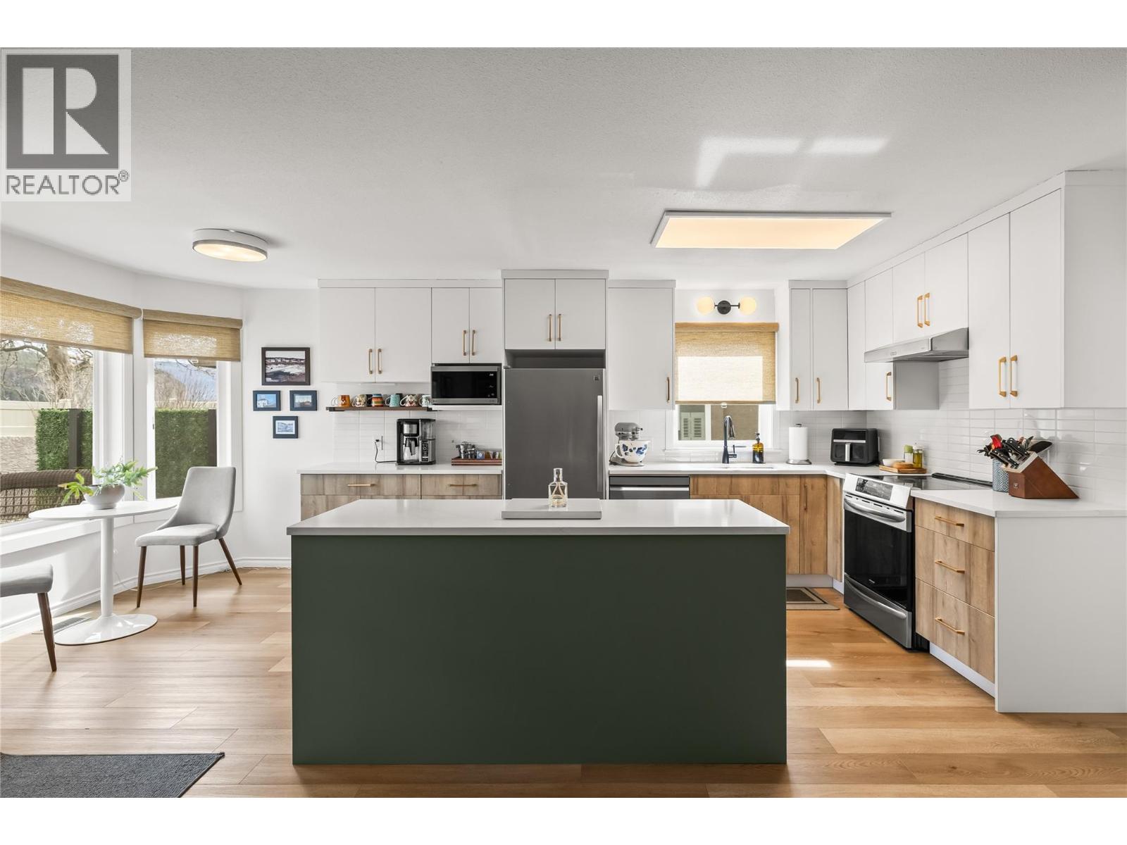 615 Glenmeadows Road Unit# 14, Kelowna, British Columbia  V1V 1N9 - Photo 2 - 10379621