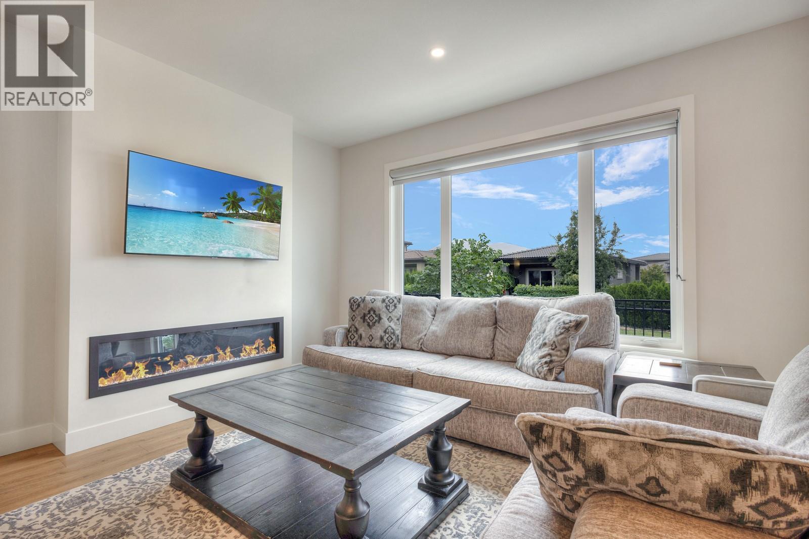 1865 Viewpoint Crescent, West Kelowna, British Columbia  V1Z 4E1 - Photo 4 - 10380462
