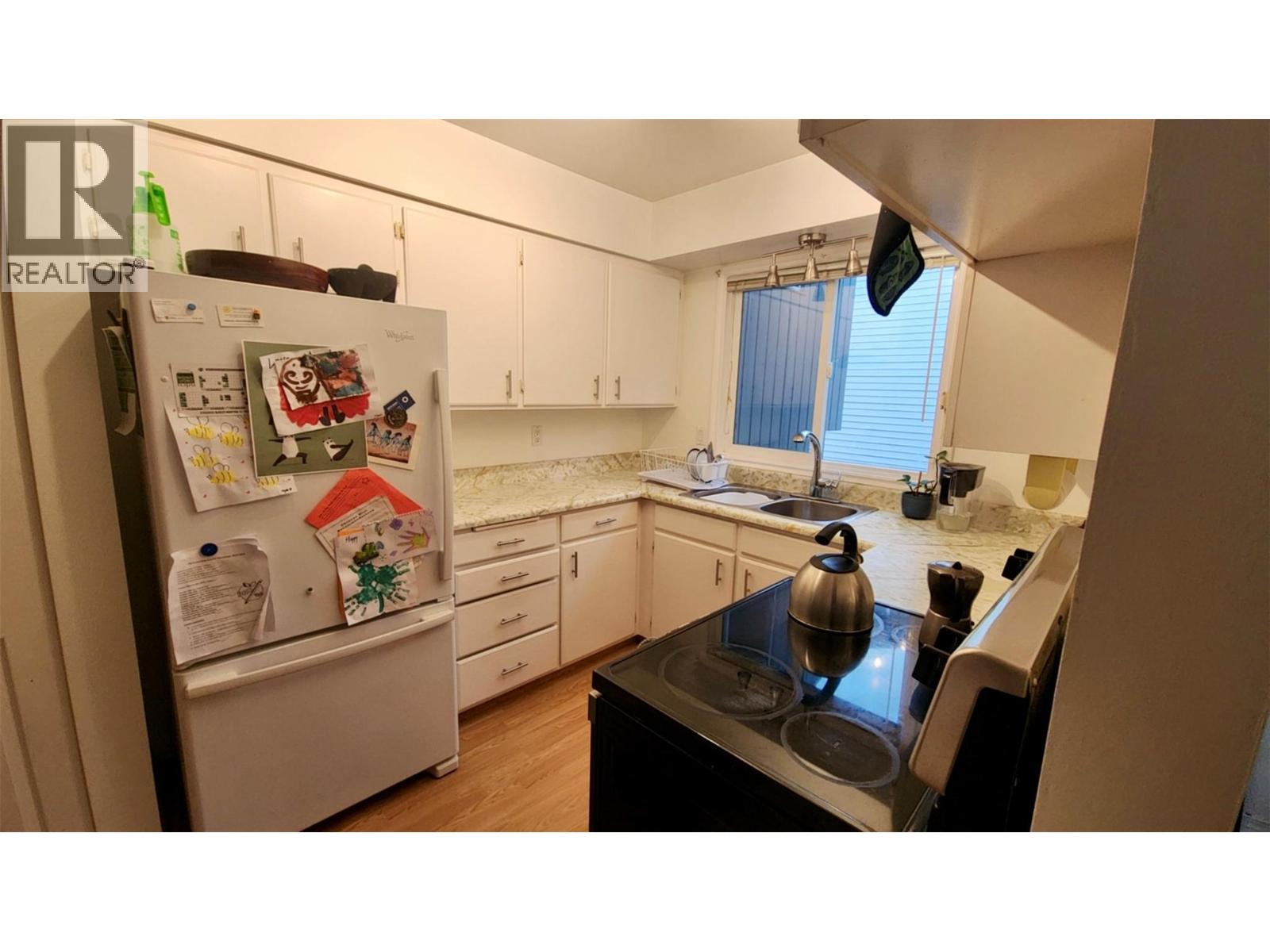 1010 Gilker Street, Nelson, British Columbia  V1L 5V4 - Photo 17 - 10380423