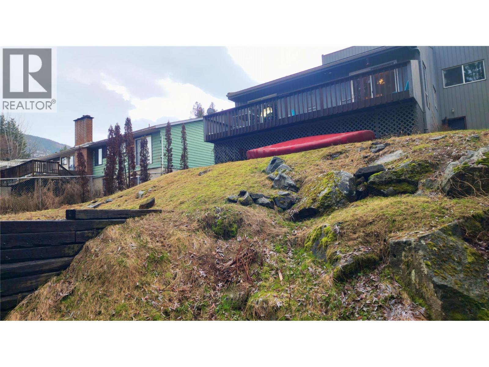 1010 Gilker Street, Nelson, British Columbia  V1L 5V4 - Photo 47 - 10380423