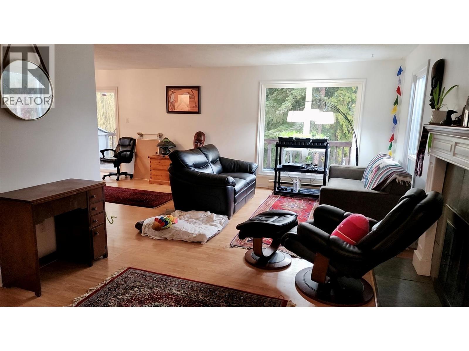 1010 Gilker Street, Nelson, British Columbia  V1L 5V4 - Photo 7 - 10380423
