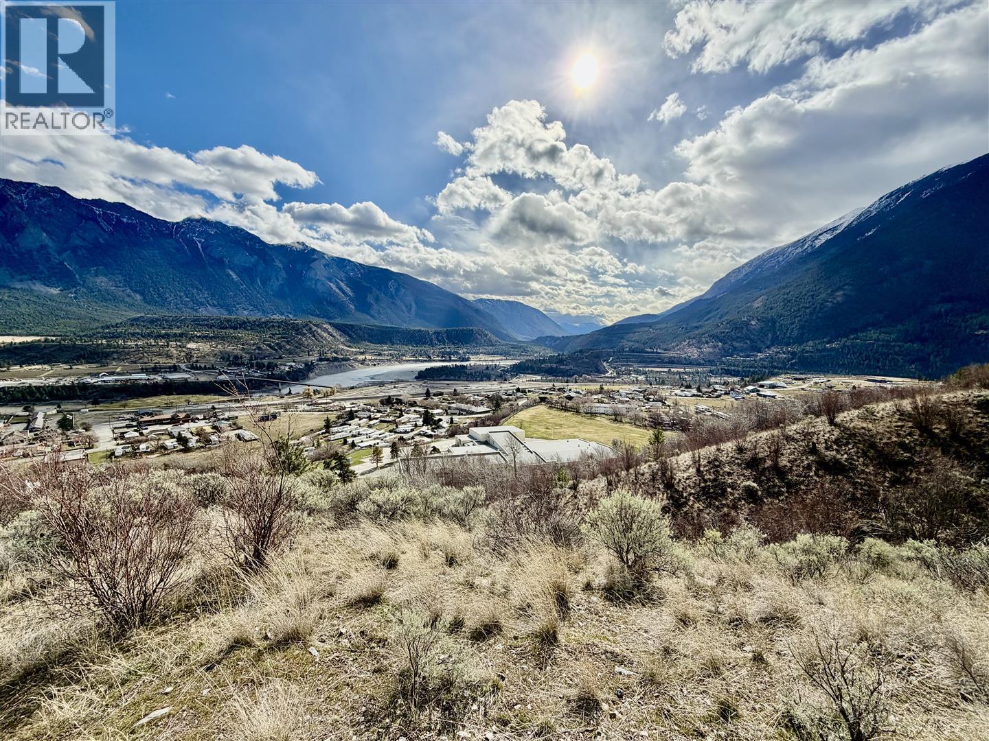 DL596 Columbia Street, lillooet, British Columbia