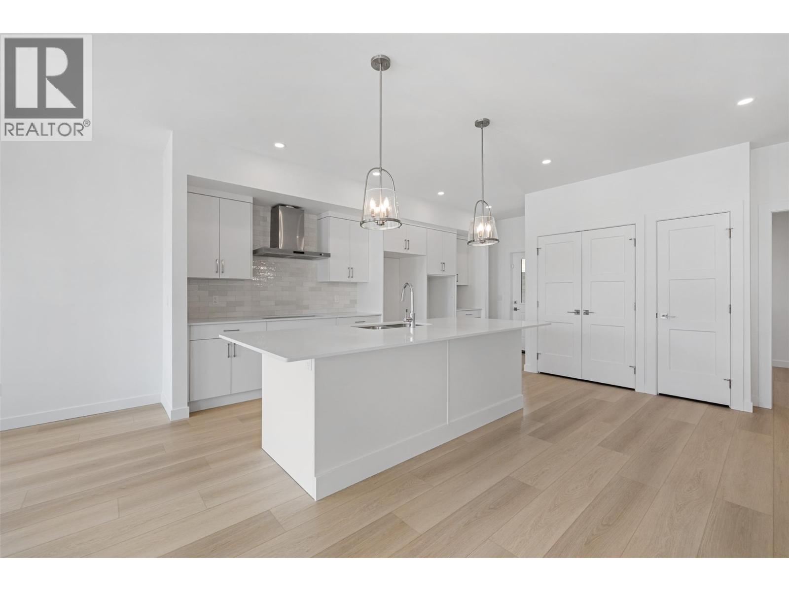 442 Arrowleaf Rise, Coldstream, British Columbia  V1B 2M4 - Photo 16 - 10380743