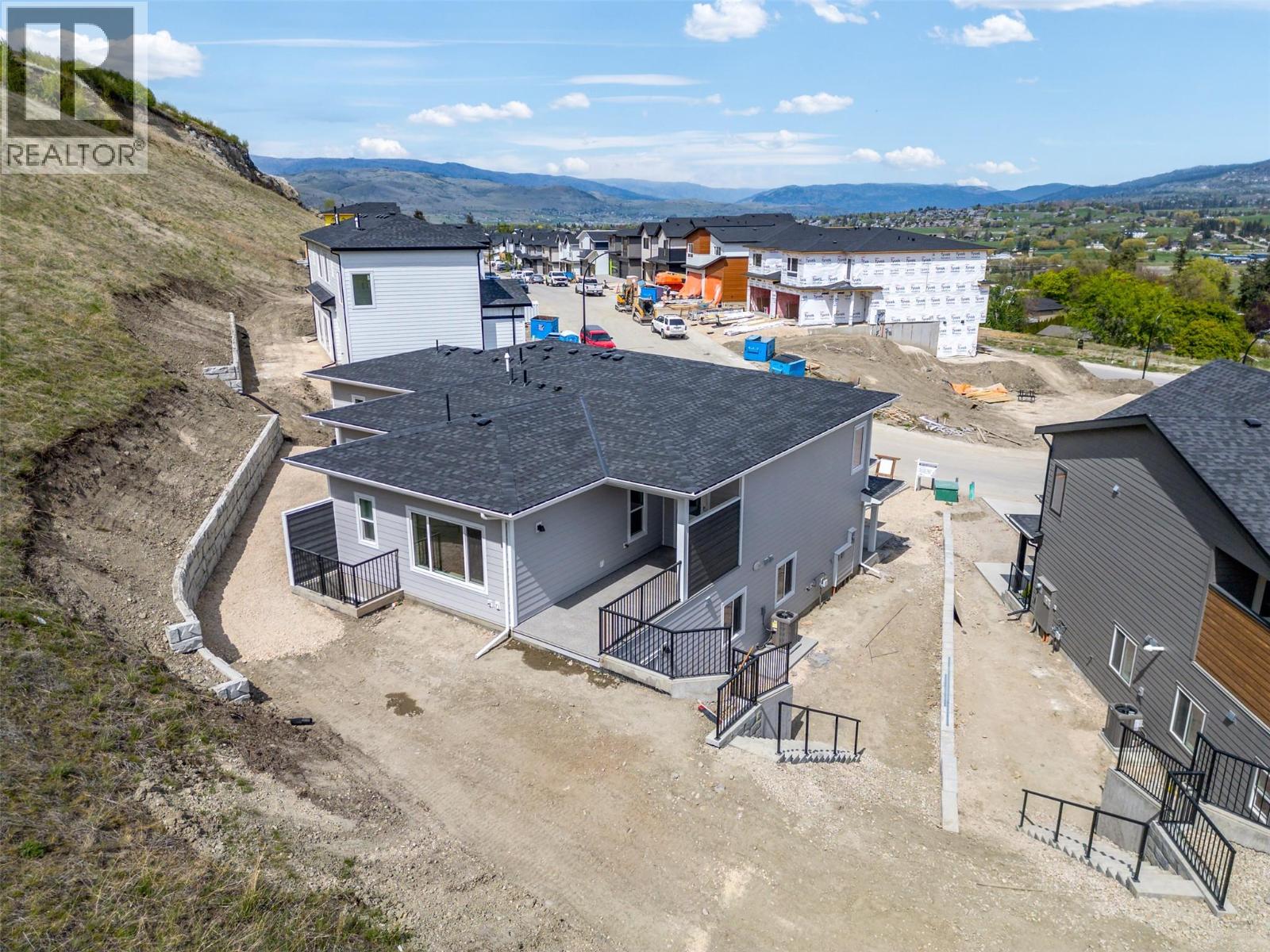442 Arrowleaf Rise, Coldstream, British Columbia  V1B 2M4 - Photo 31 - 10380743
