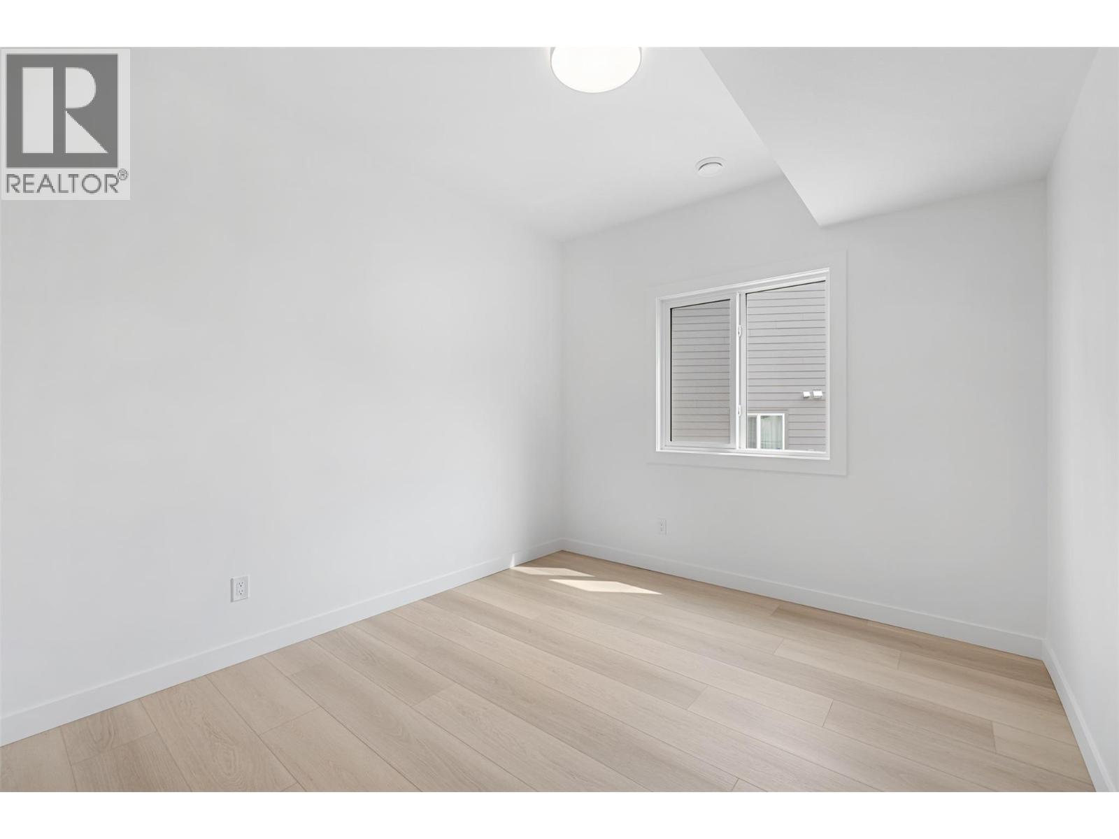442 Arrowleaf Rise, Coldstream, British Columbia  V1B 2M4 - Photo 34 - 10380743