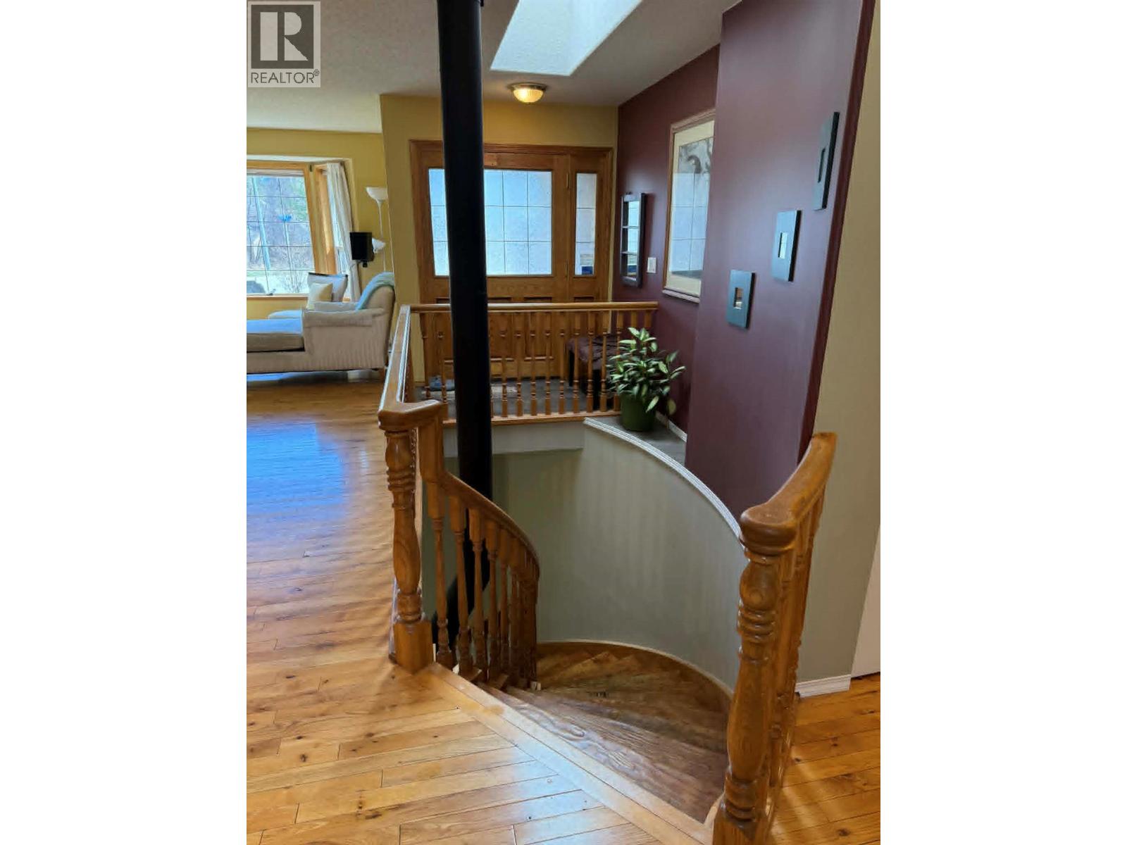 3320 14th Avenue, Castlegar, British Columbia  V1N 4G1 - Photo 18 - 10380618