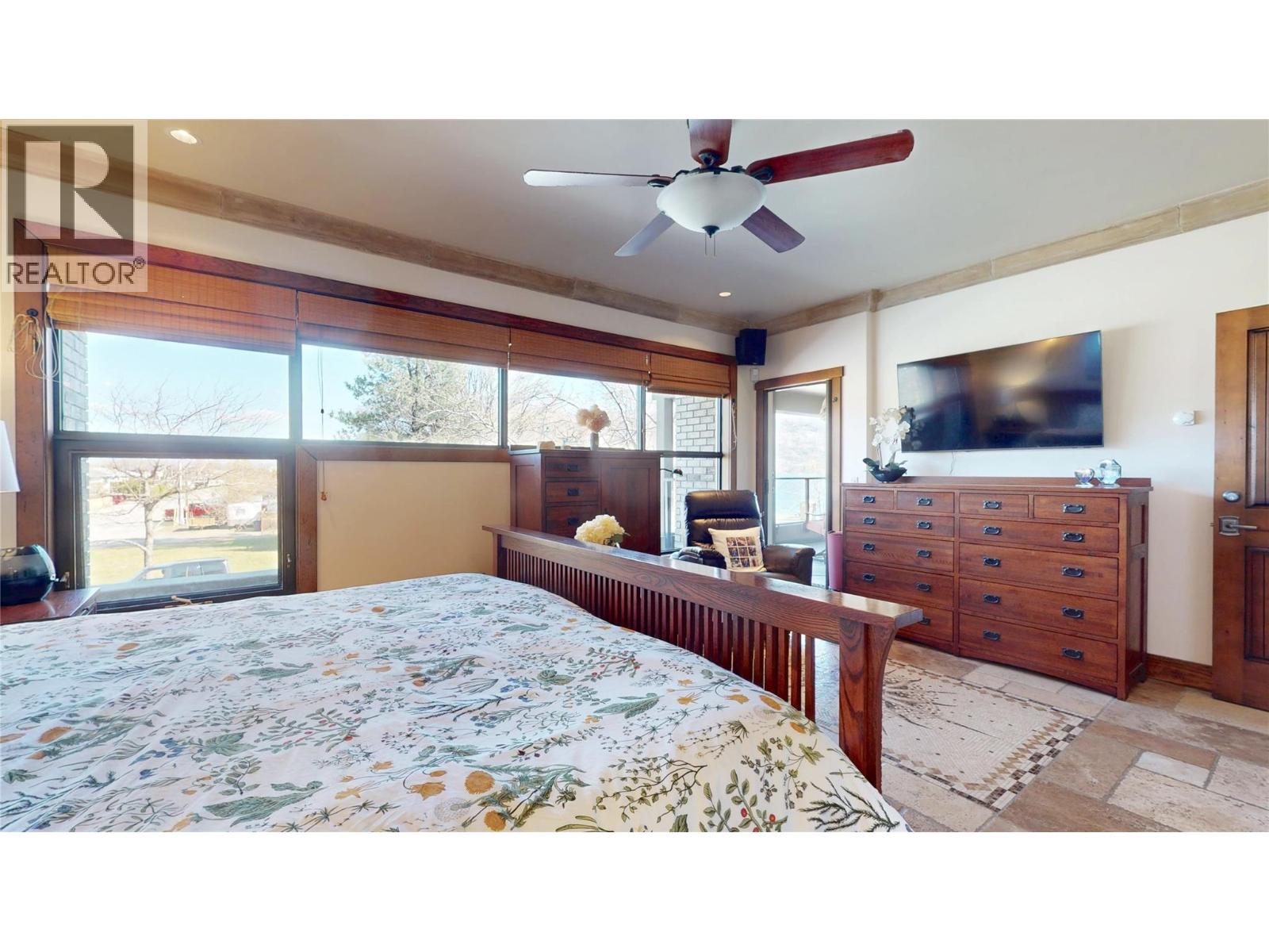 4200 Beach Avenue Unit# 201, Peachland, British Columbia  V0H 1X6 - Photo 32 - 10380737