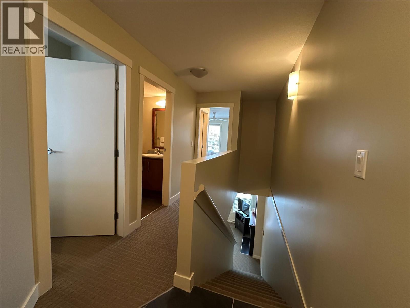 2049 Summit Drive Unit# 413b, Panorama, British Columbia  V0A 1T0 - Photo 12 - 10380799