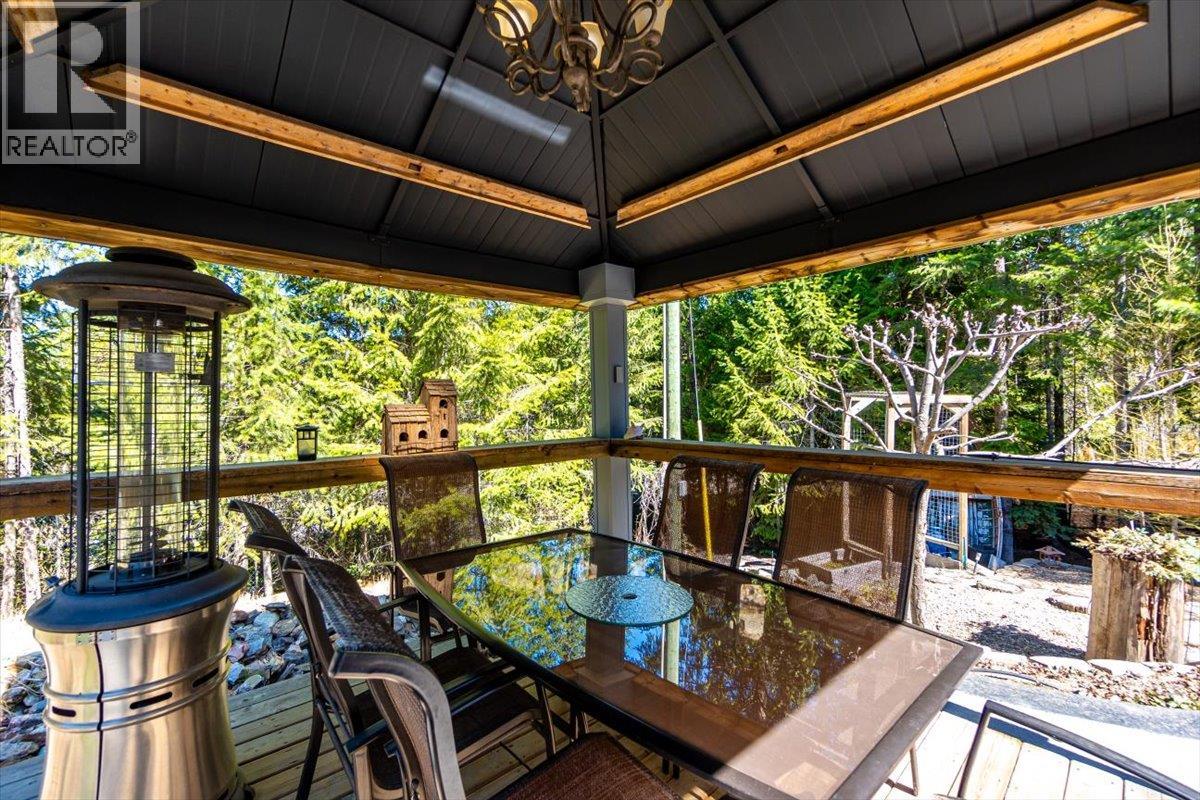 1601 Beech Road, Christina Lake, British Columbia  V0H 1E0 - Photo 21 - 10378905