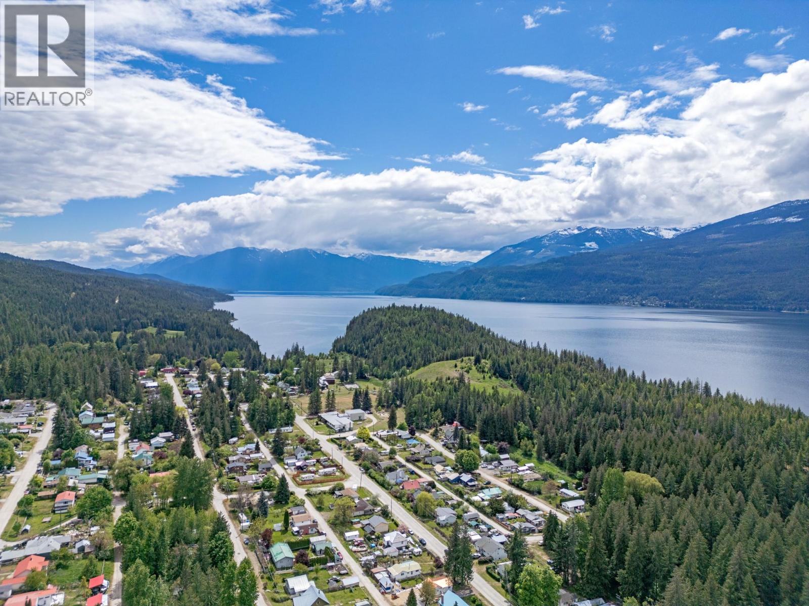 1610 Eastman Avenue, Riondel, British Columbia  V0B 2B0 - Photo 14 - 10380830