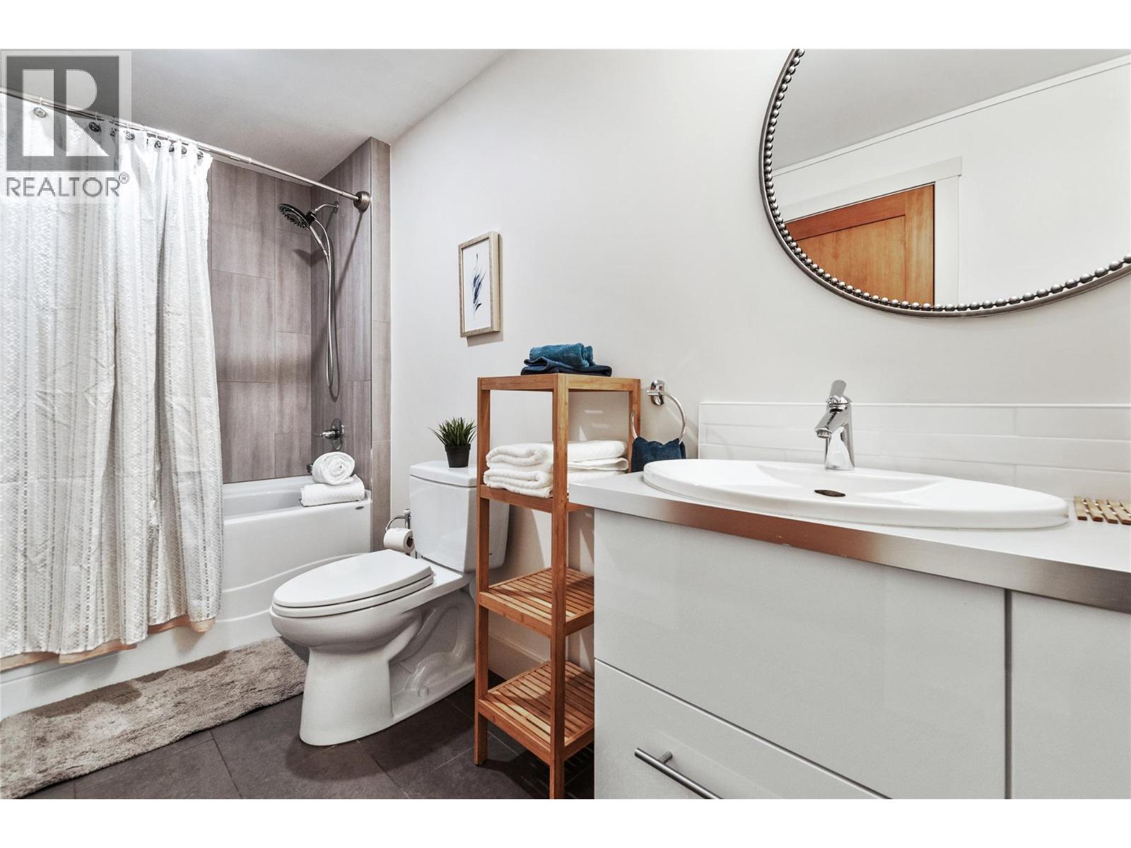 1306 Smethurst Road, Naramata, British Columbia  V0H 1N1 - Photo 35 - 10380597